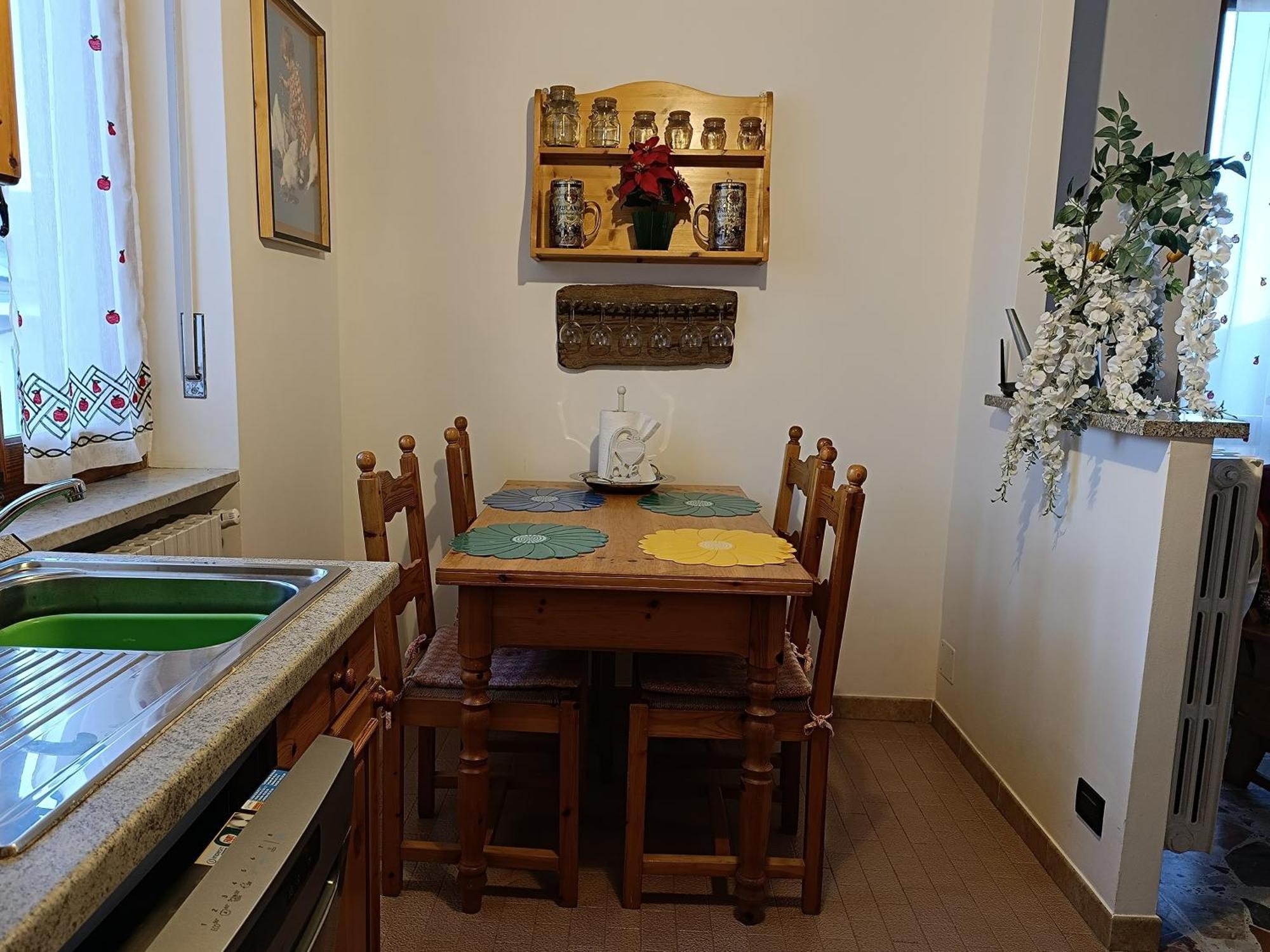 Grazioso Bilocale Merlino, Luminoso Con Vista Santuario, Wifi Giaveno Bagian luar foto
