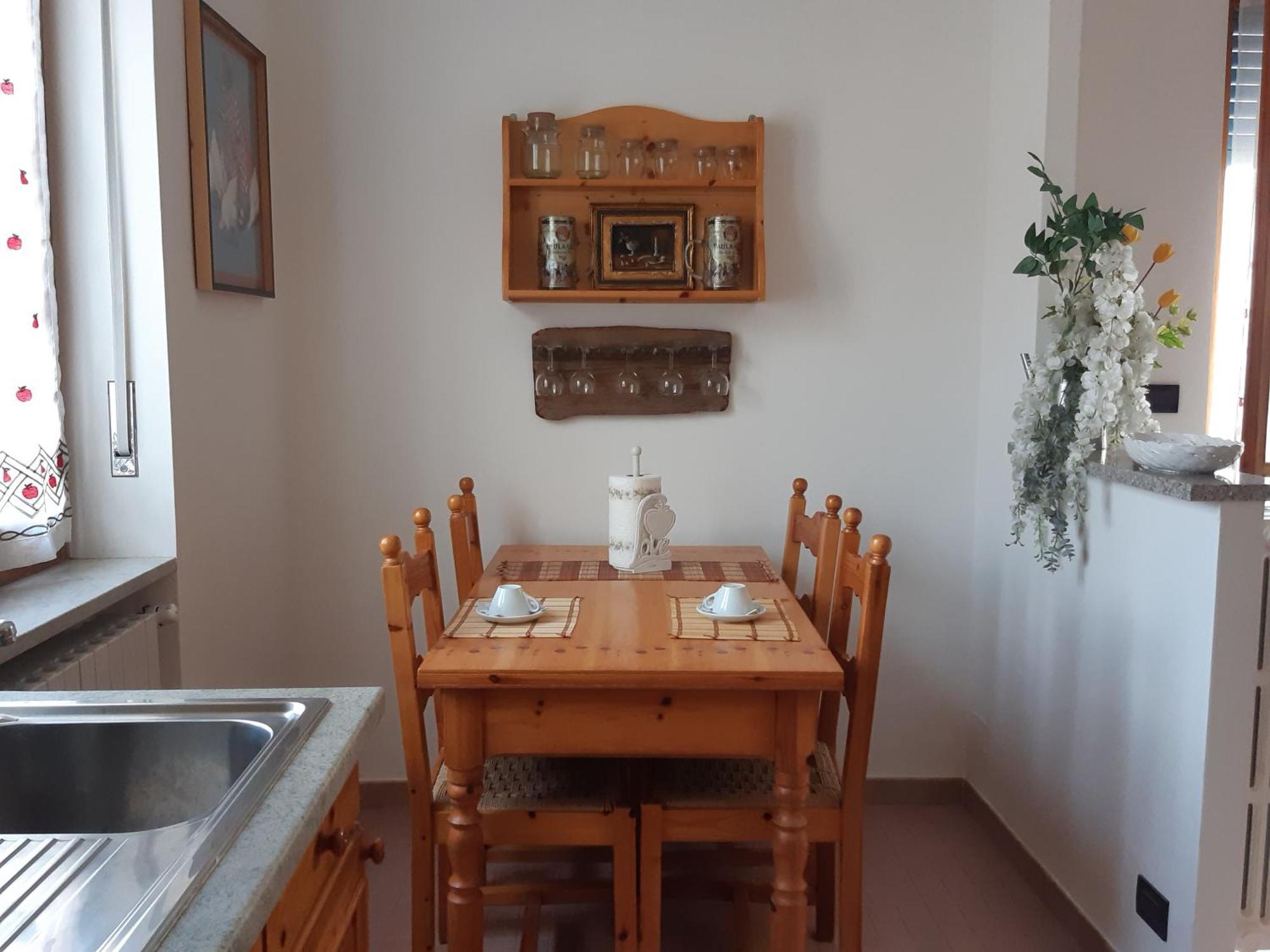 Grazioso Bilocale Merlino, Luminoso Con Vista Santuario, Wifi Giaveno Bagian luar foto