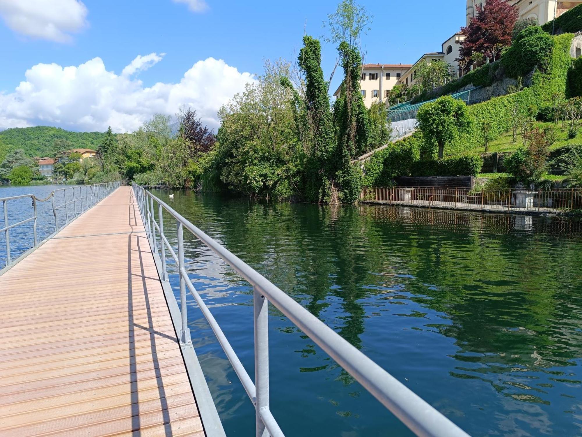 Grazioso Bilocale Merlino, Luminoso Con Vista Santuario, Wifi Giaveno Bagian luar foto